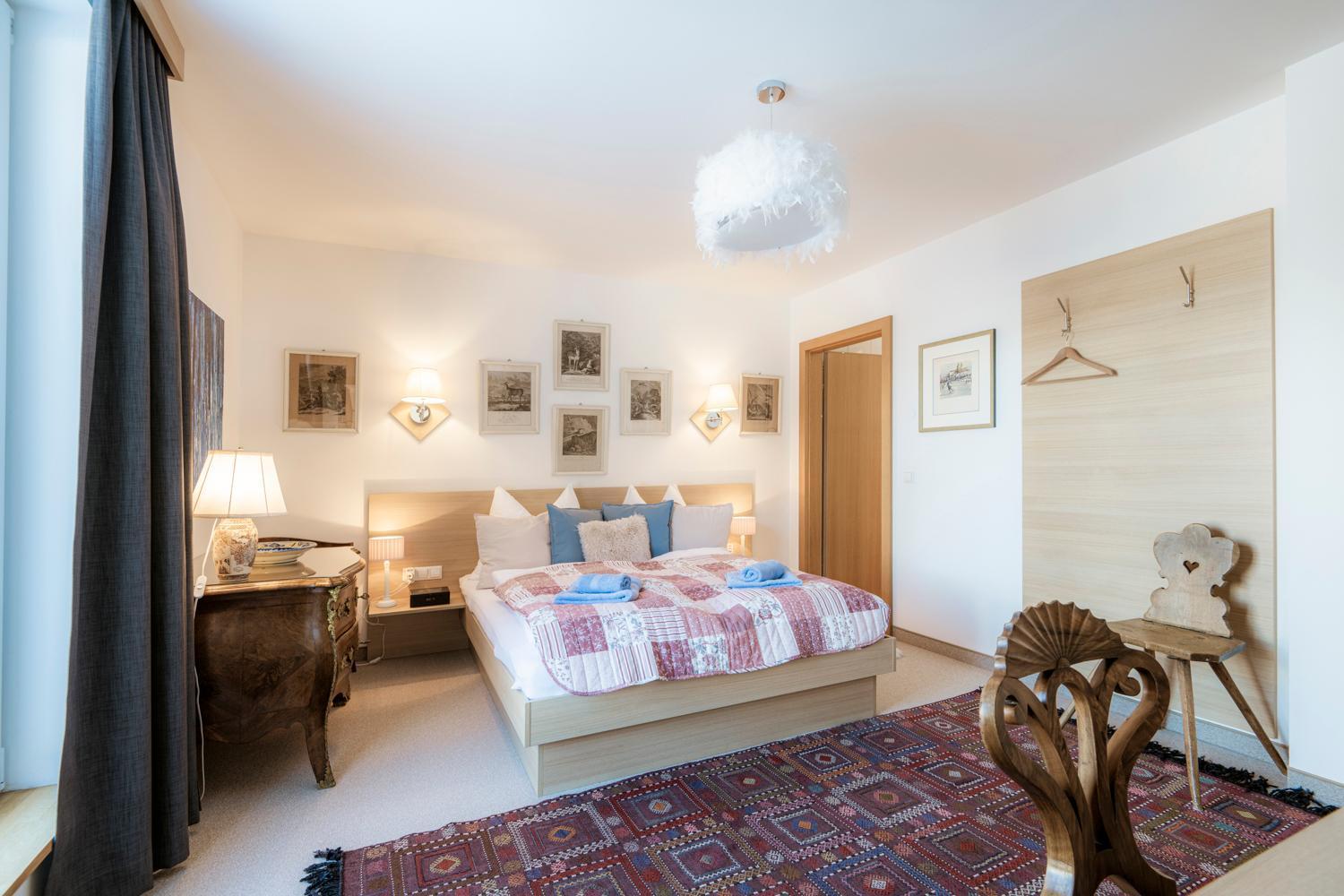 באד גסטיין Panorama Spa Lodges Das.Schiller מראה חיצוני תמונה